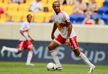 Thierry Henry was one of a number of veteran stars who avoided artificial surfaces in MLS.